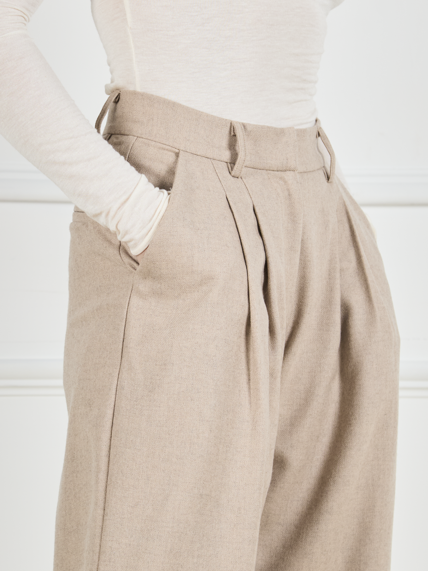 Arianna Trousers - Sand