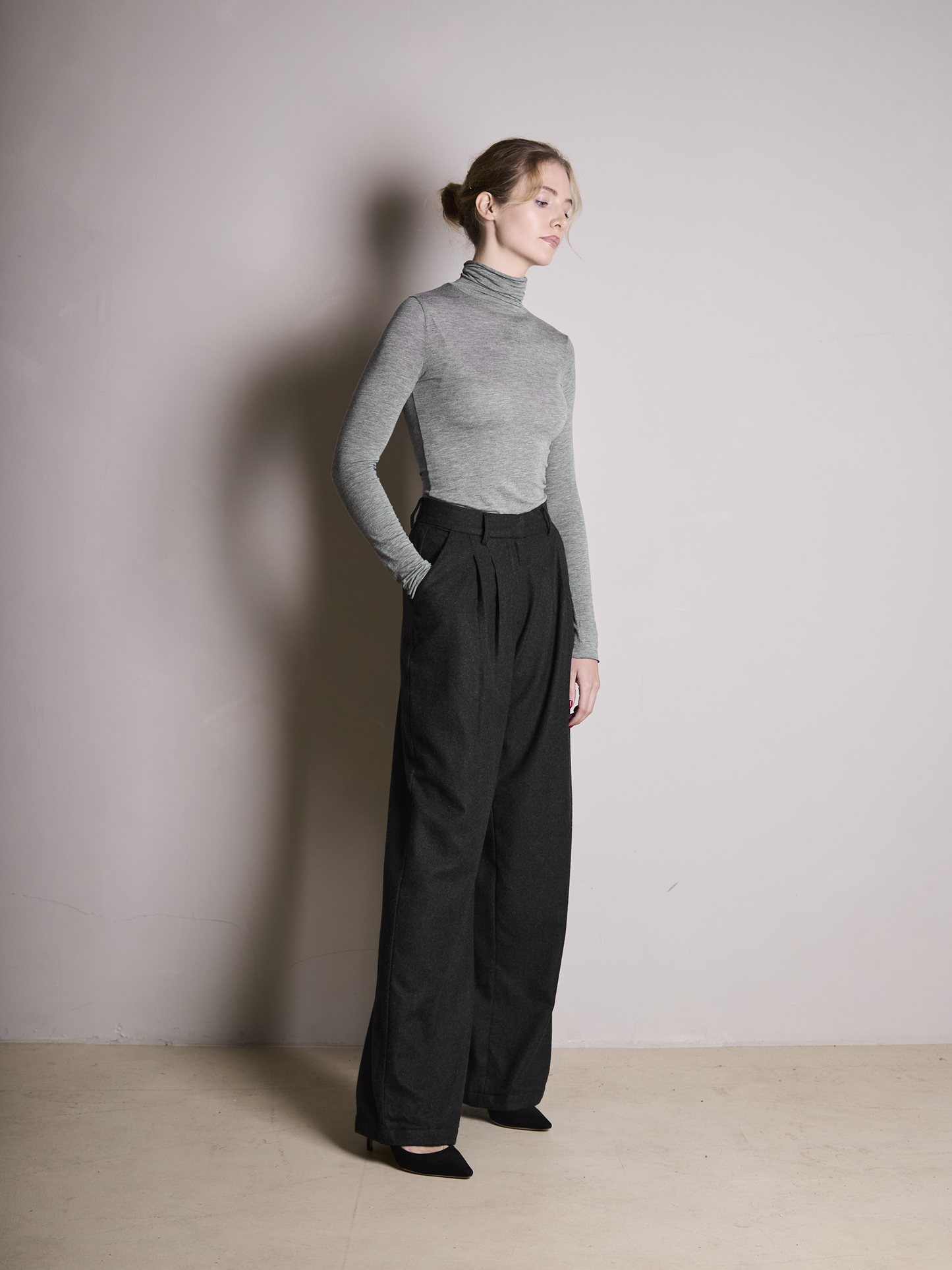Arianna Trousers - Charcoal