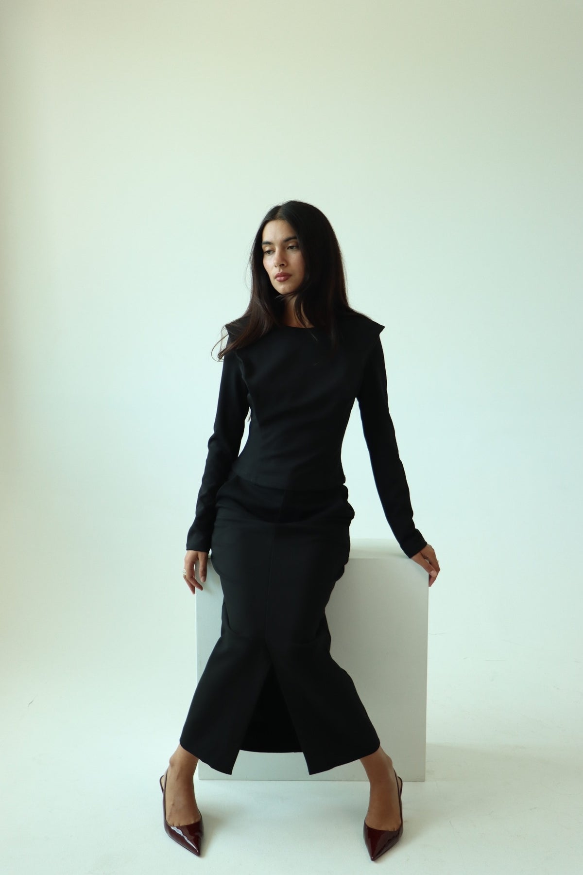 Sonya Midi Skirt - Black